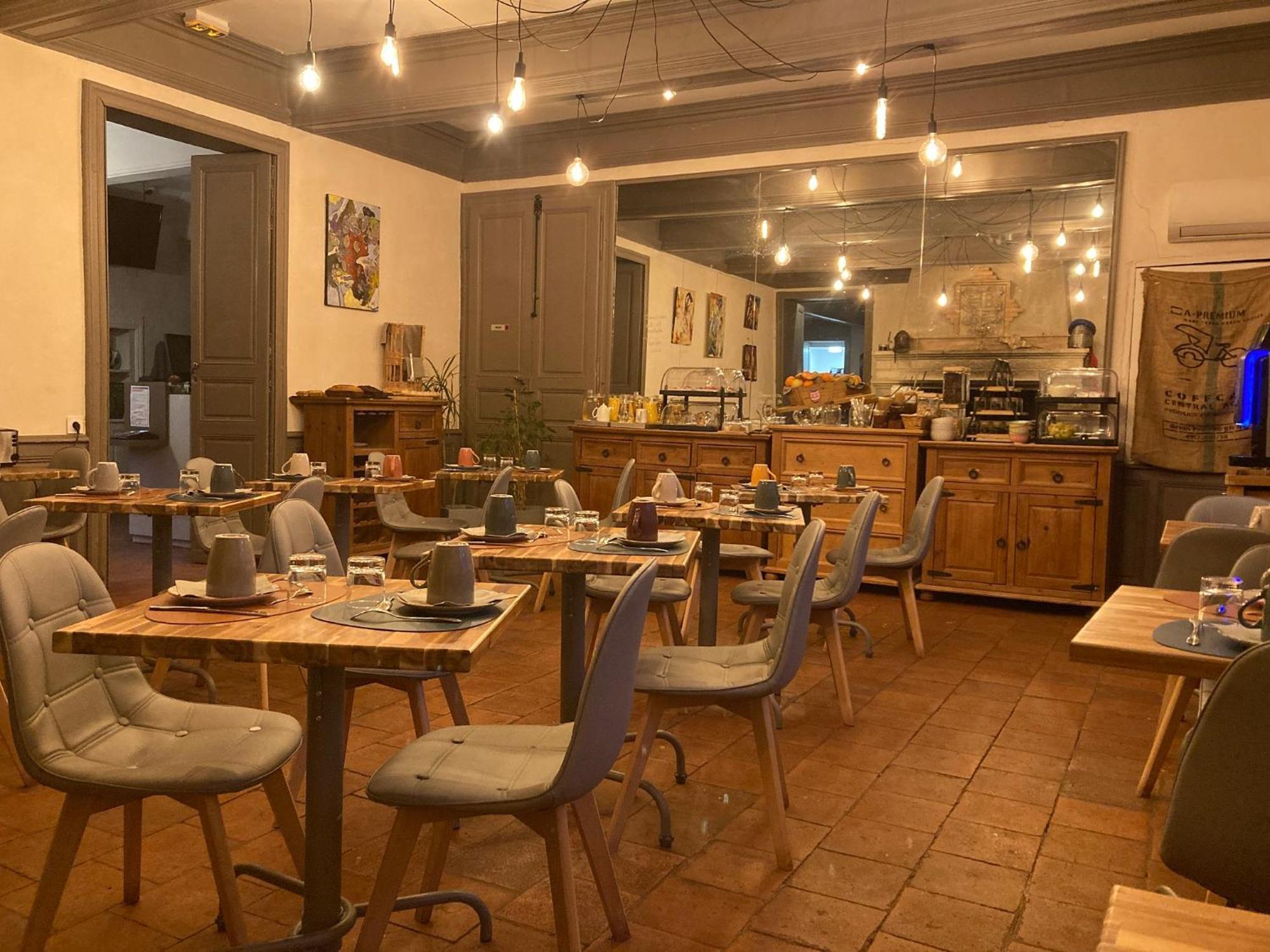 Logis Domaine De Peyrolade Bed & Breakfast Daux Ngoại thất bức ảnh